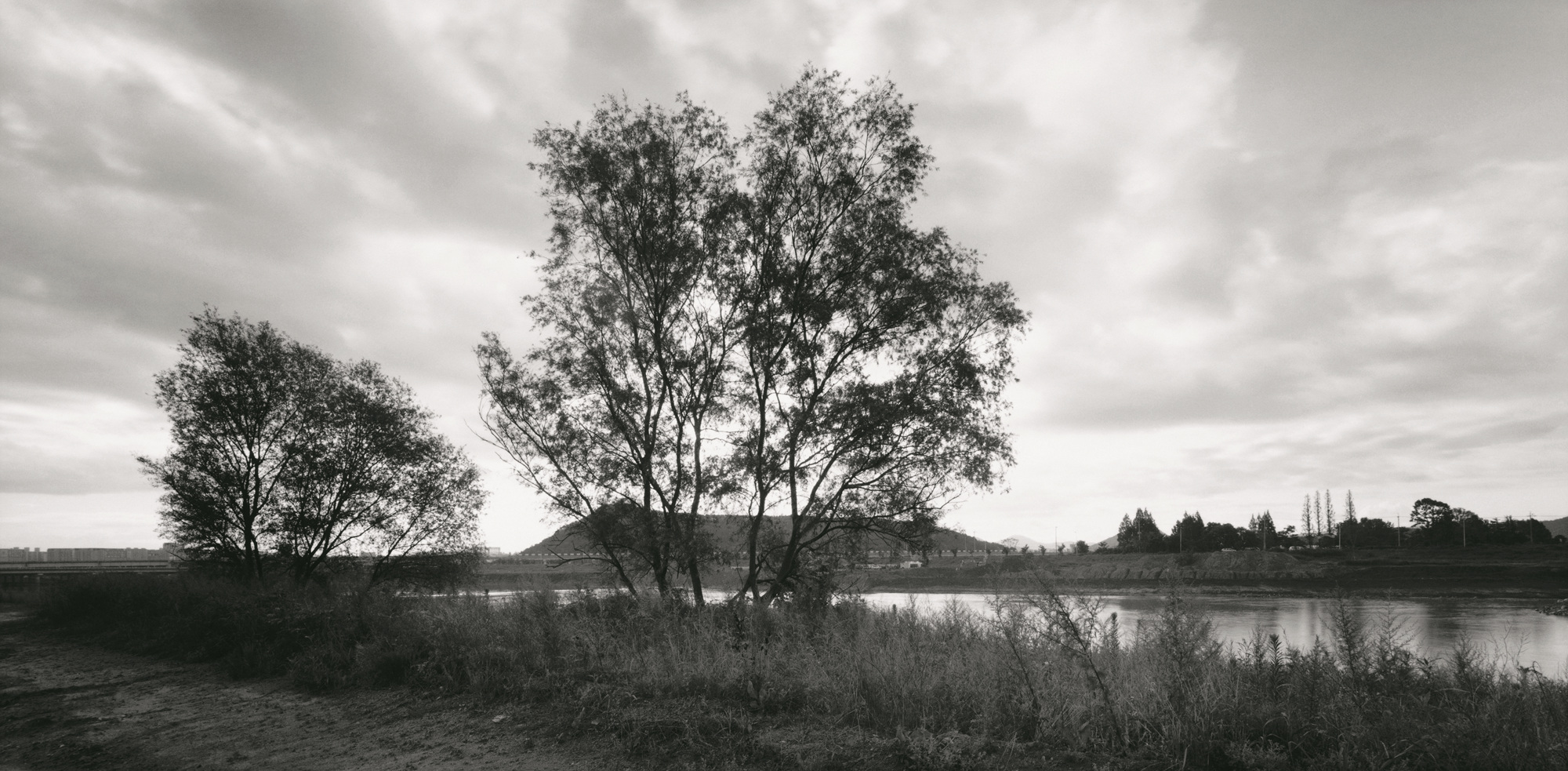낙동강-경북 칠곡군 북산읍 01 Gelatin Silver Print 50.8x61cm 2011