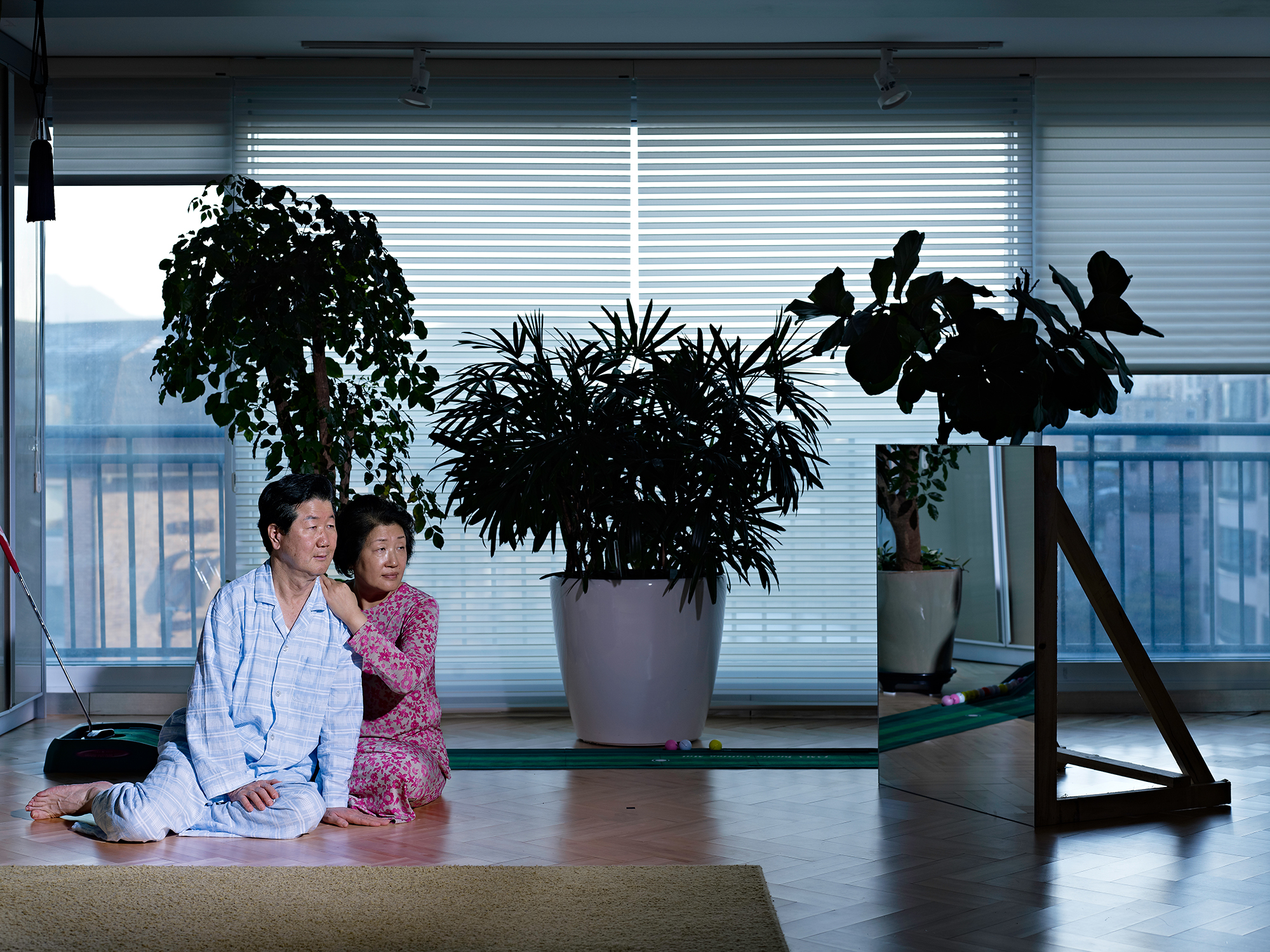 03. Gazing #3, Lambda Print, 152.4x114.3cm, 2010