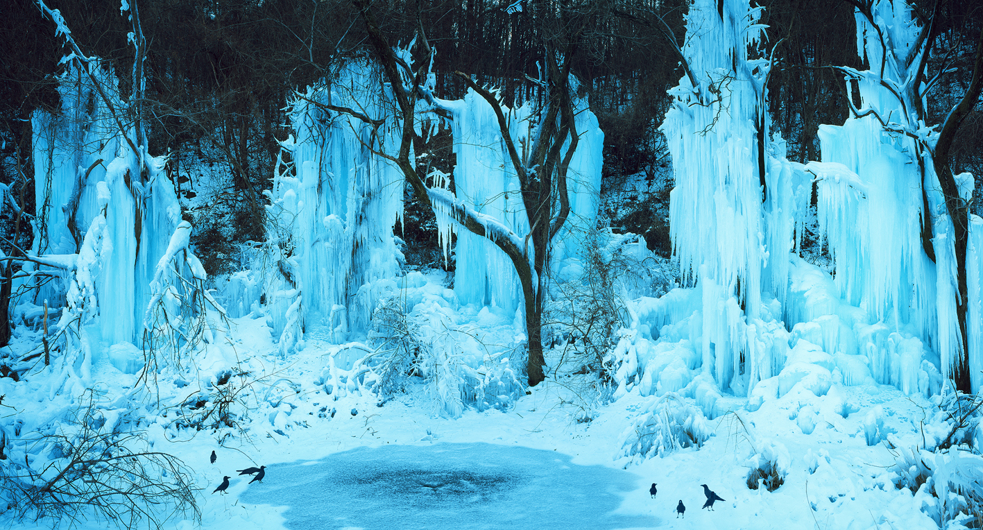 Tenseless-85, Dialog,  C print, 140x260cm, 2015