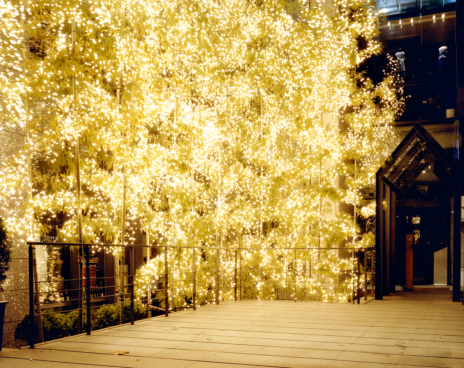 ·환상-도시_ Highlight _ Archival Pigment Print _152x127cm _2006