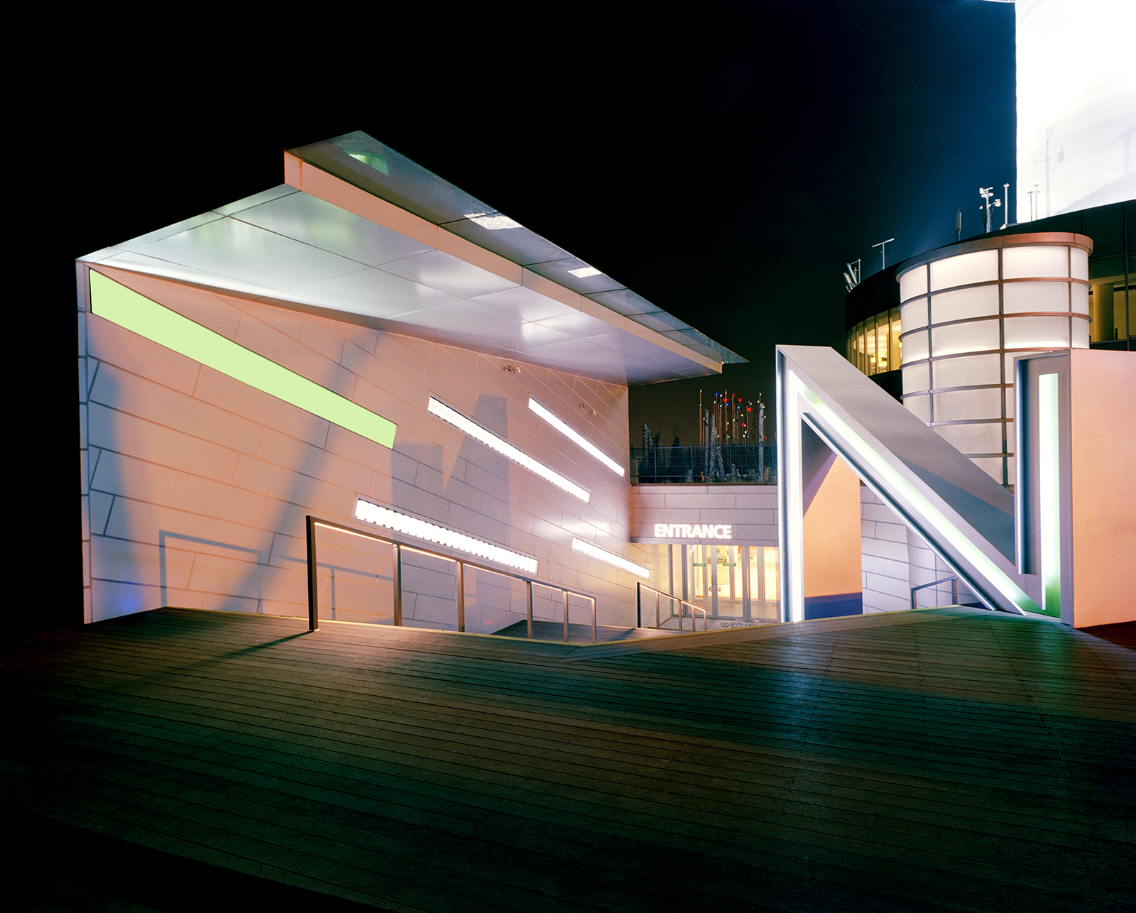 ·환상-도시_ N Seoul Tower _ Archival Pigment Print _127x102cm _2006