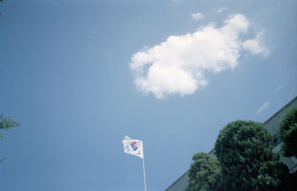 구름따라-펄럭이는