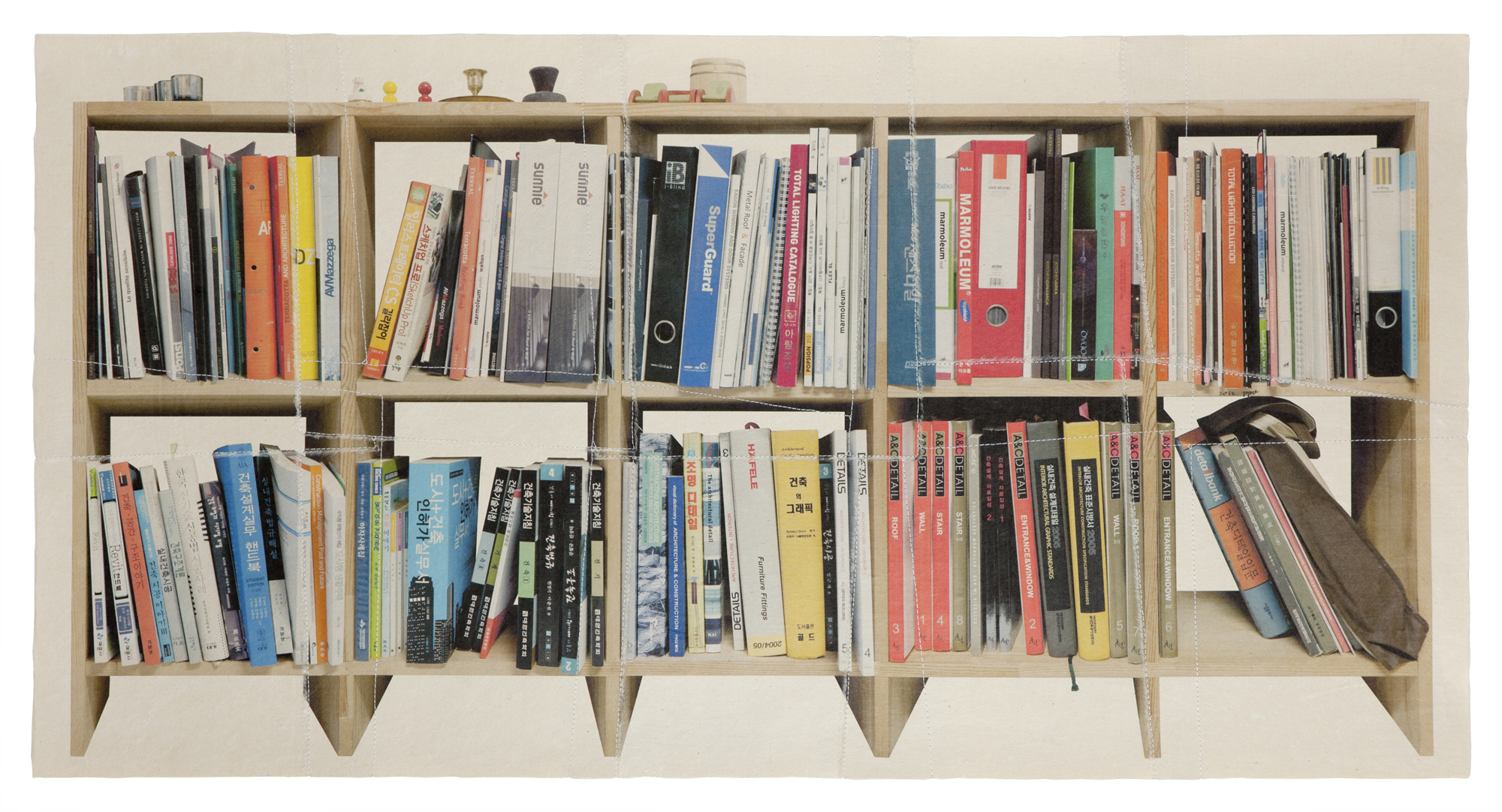 책가도120_프린트된 한지에 손바느질_63cm×120cm_2012