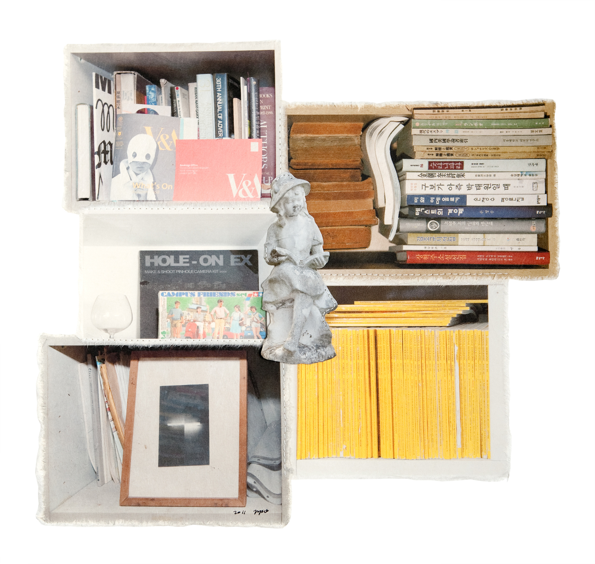 책가도125_프린트된 한지에 손바느질_35cm×38cm_2011