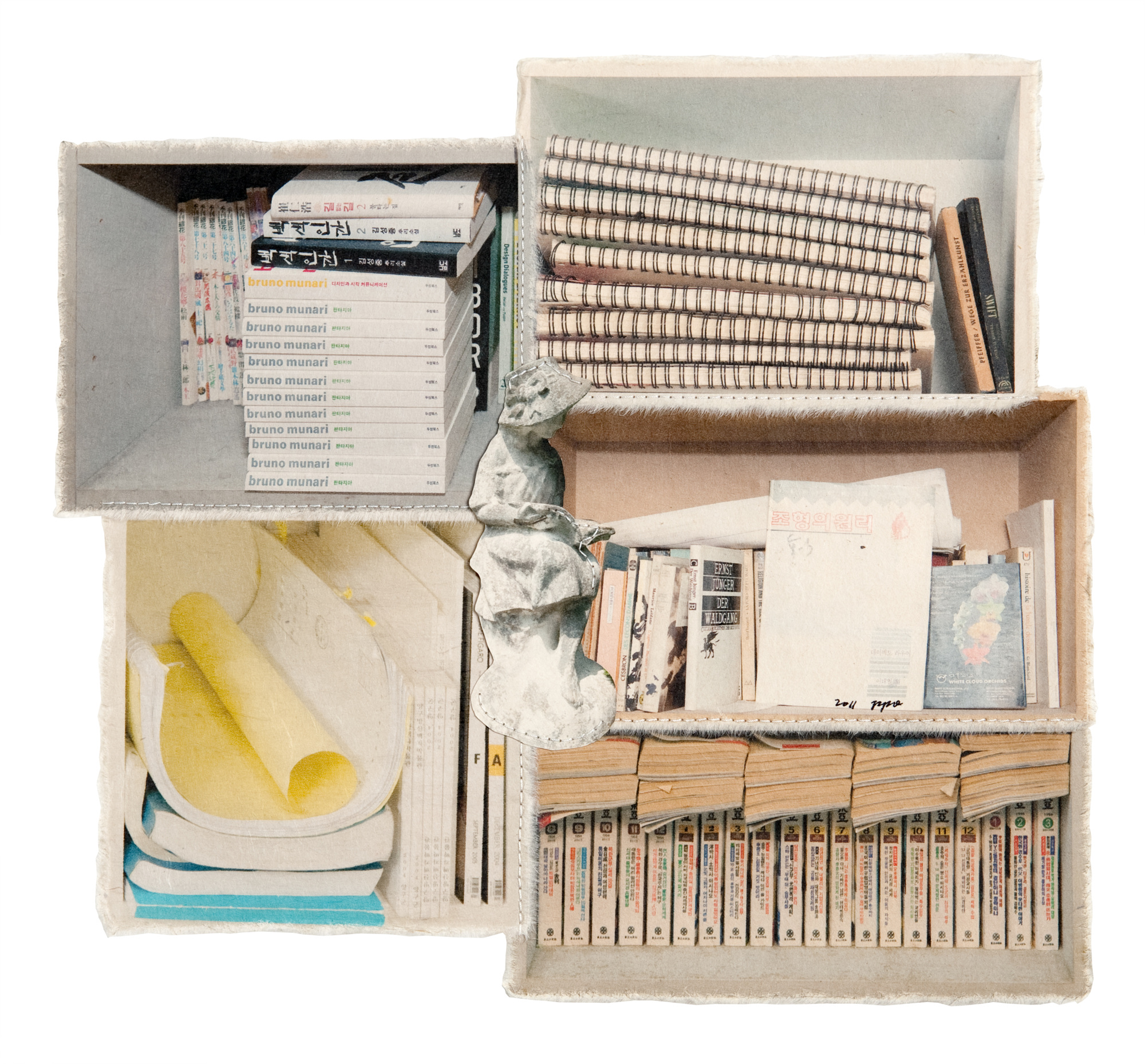 책가도132_프린트된 한지에 손바느질_33cm×37cm_2011