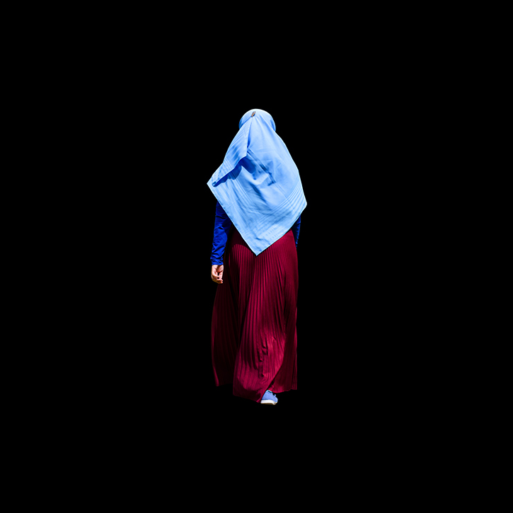 15 Singapore Walking 01, pigment print, 130×130cm, 2013