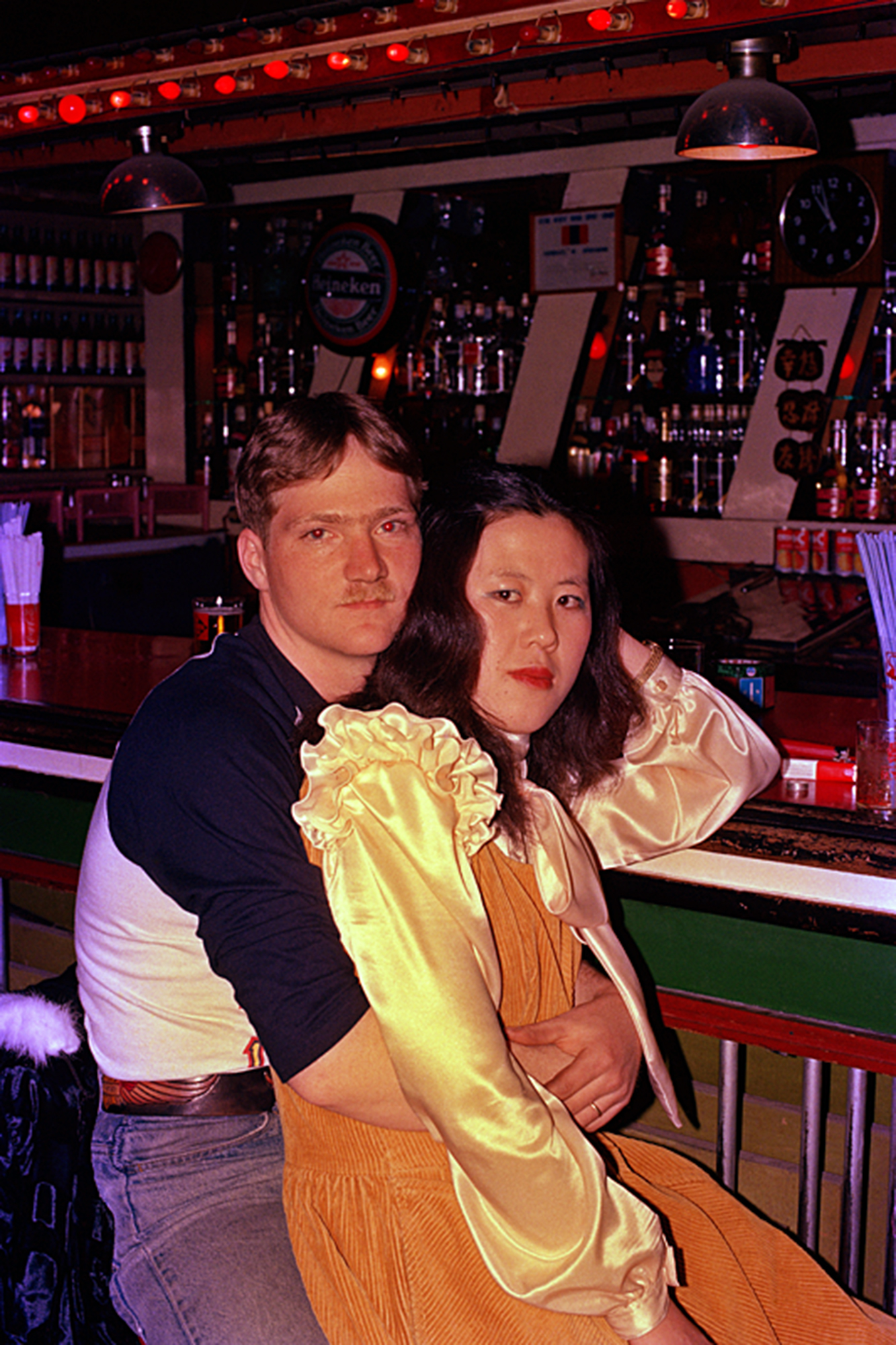 2 동두천 기념사진, Gelatin Sliver Print, 1984