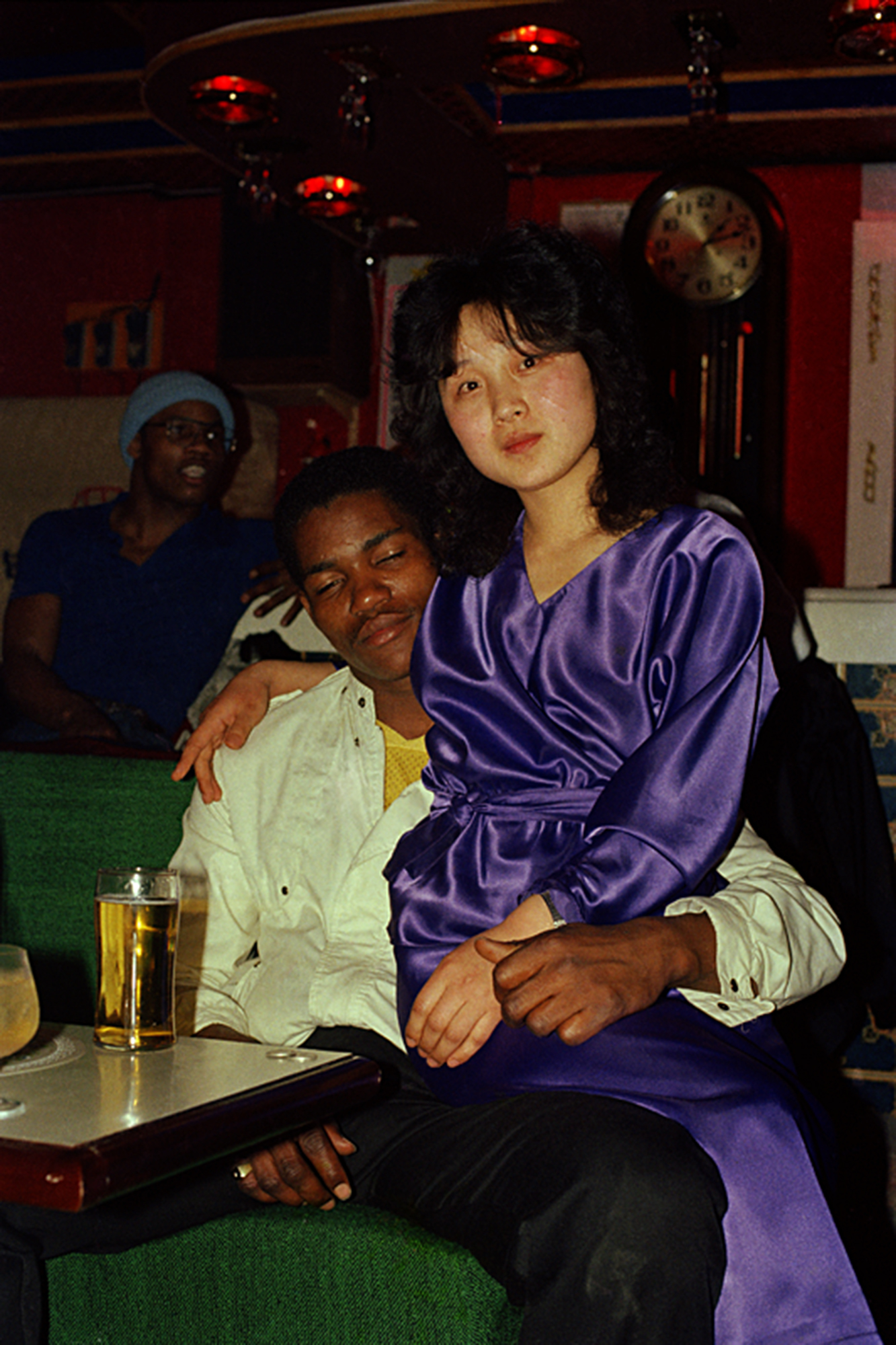 3 동두천 기념사진, Gelatin Sliver Print, 1984