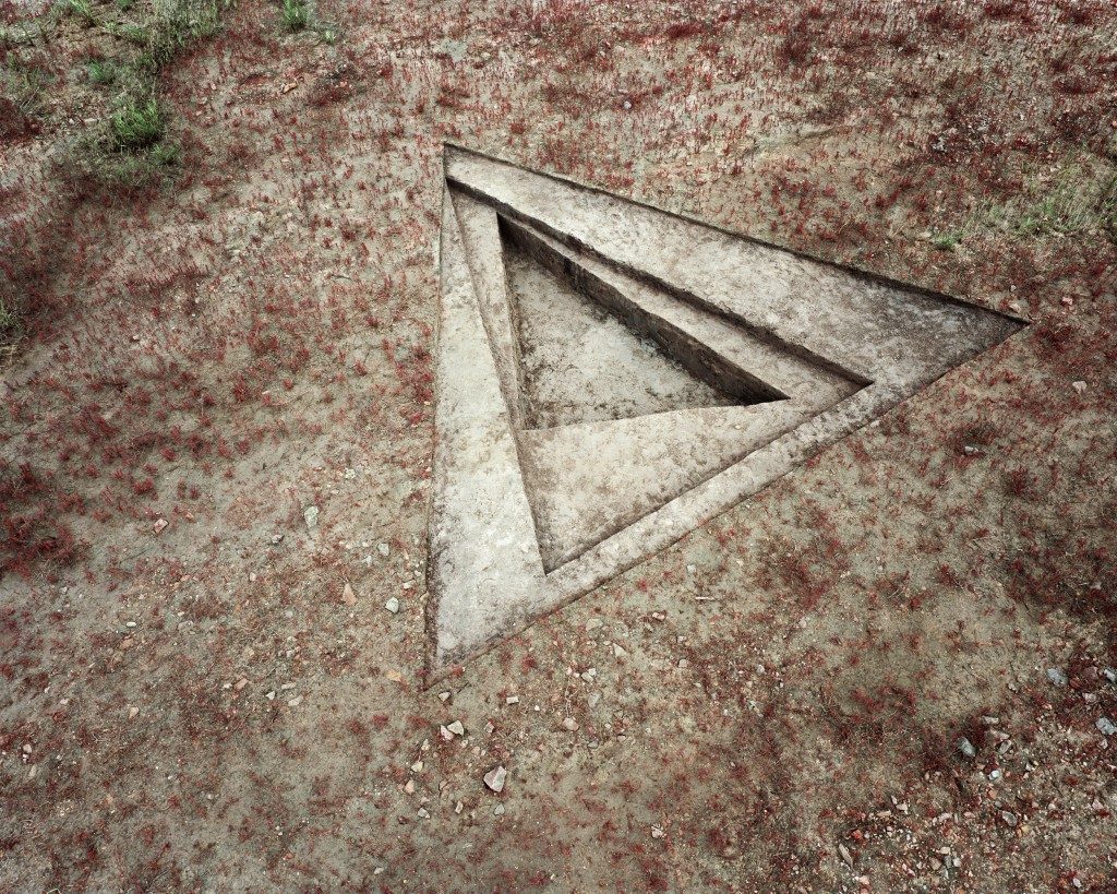 Figure-Project_Earth21Pigment-Print120x150cm2013-1024x819