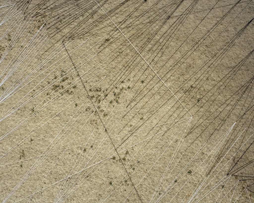 Figure-Project_Earth25Pigment-Print144x180cm2014-1024x819