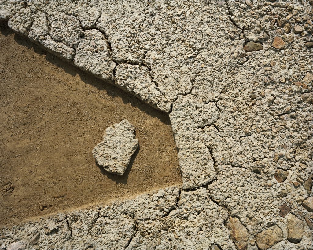 Figure-Project_Earth32-Pigment-Print-120x150cm-2014