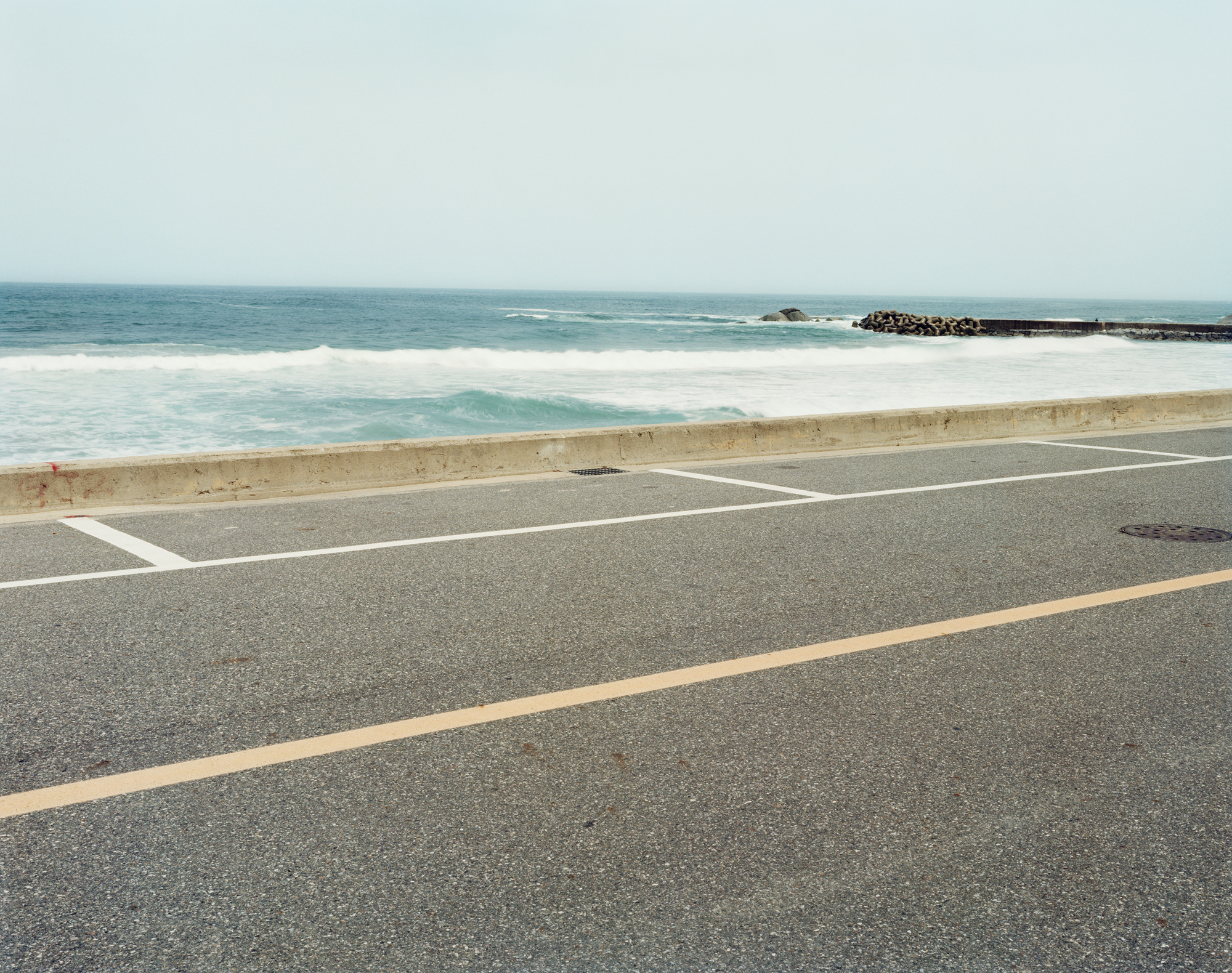 07 34개의 야외 주차장, Digital C Print, 16×20inch, 2005-2009