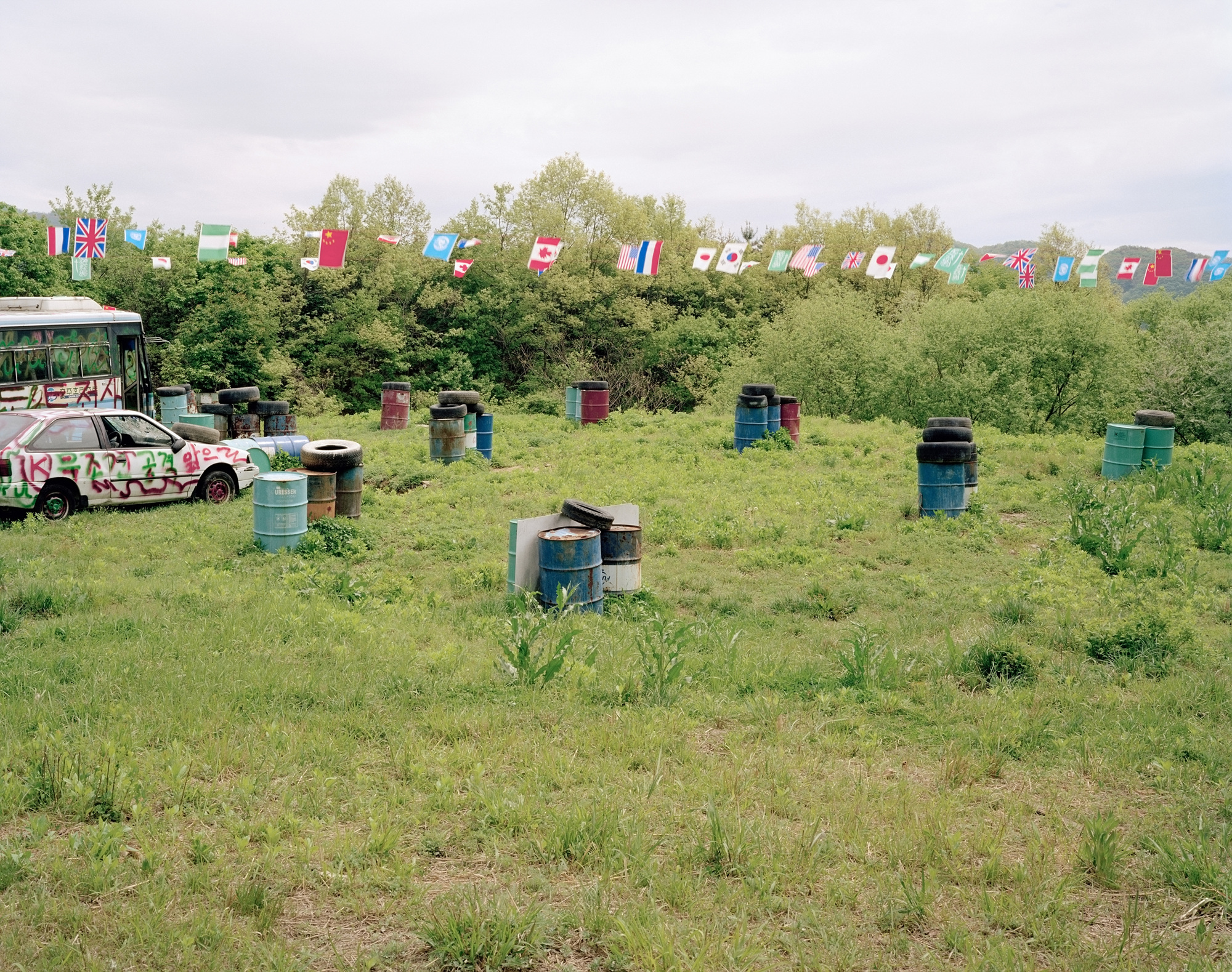 08 Commercial Landscapes, Digital C Print, 74×94cm, 2002-2006