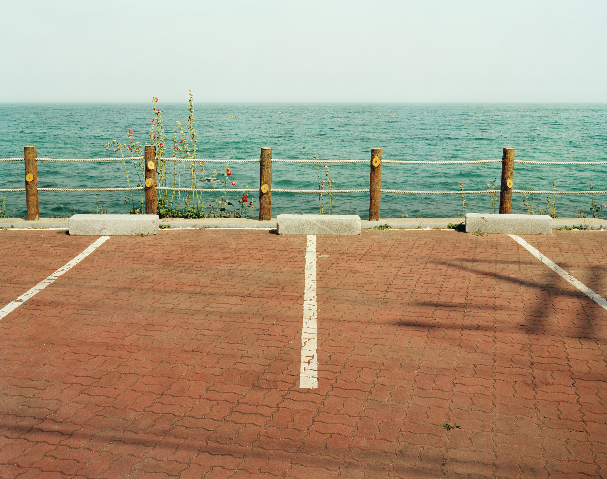 11 34개의 야외 주차장, Digital C Print, 16×20inch, 2005-2009