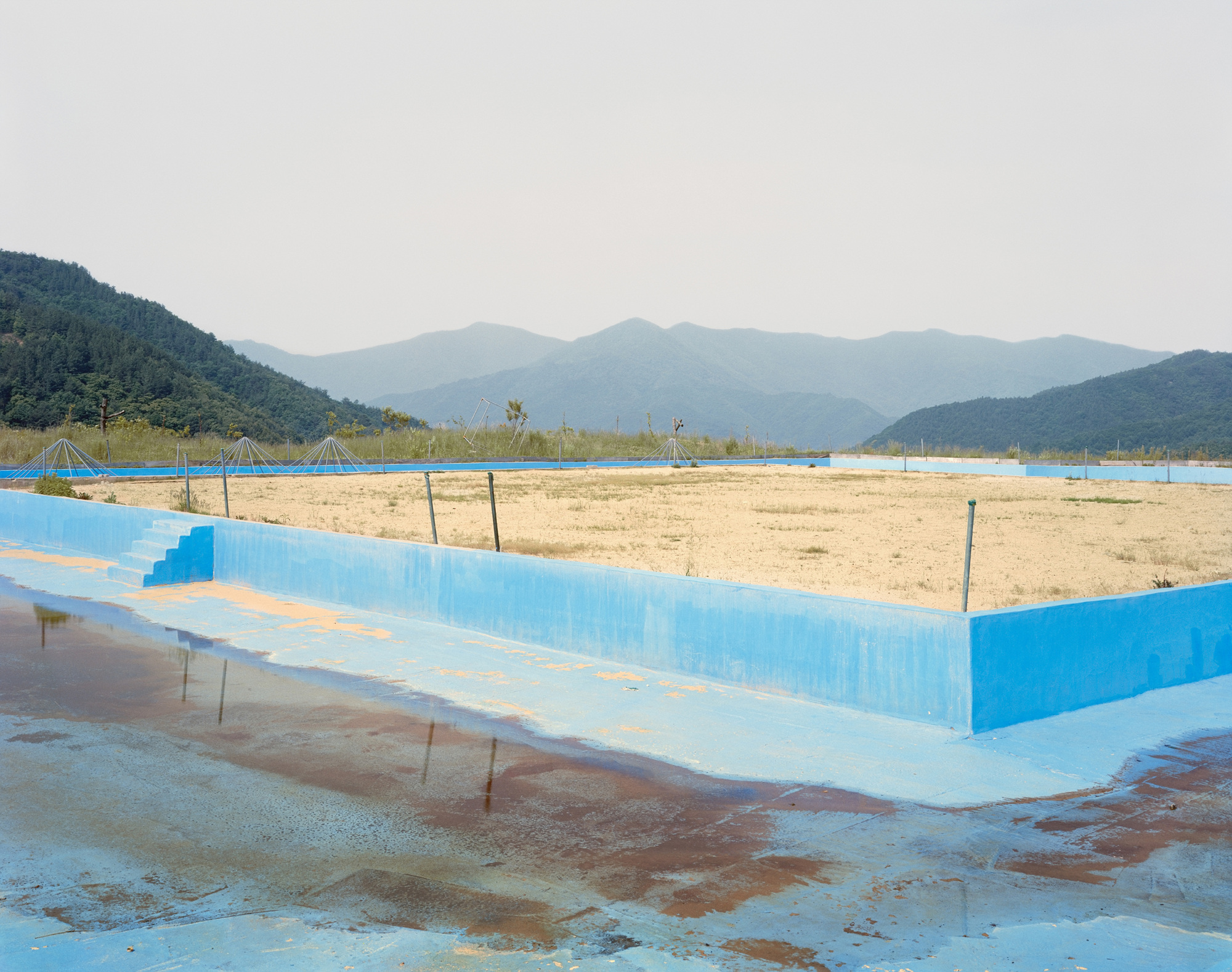 11 Commercial Landscapes, Digital C Print, 74×94cm, 2002-2006