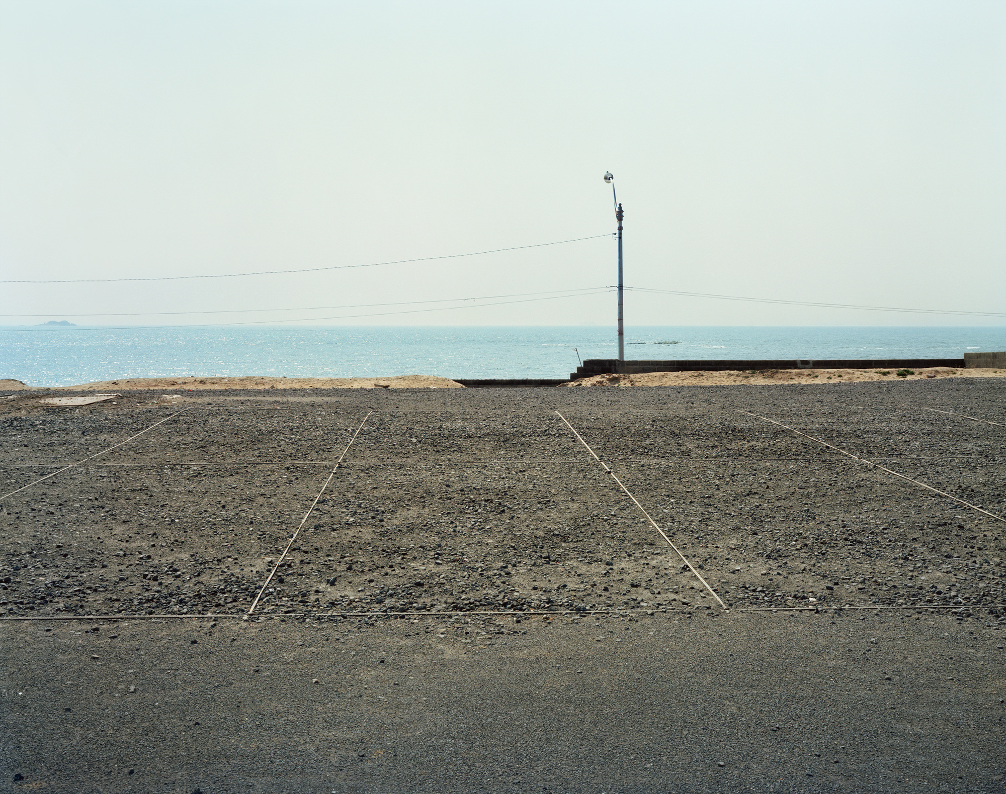 15 34개의 야외 주차장, Digital C Print, 83×102cm, 2006-2009