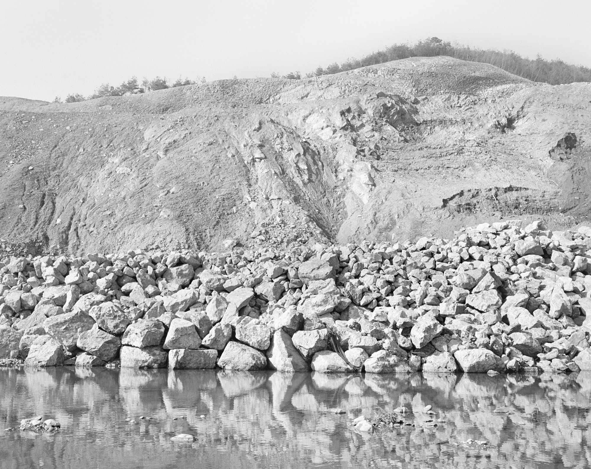 23 용담댐 시리즈-풍경, Gelatin Silver Print, 24×20inch, 1999-2000