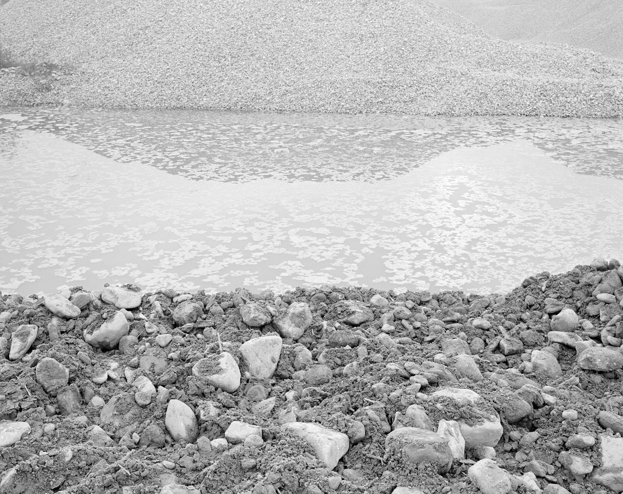 25 용담댐 시리즈-풍경, Gelatin Silver Print, 24×20inch, 1999-2000