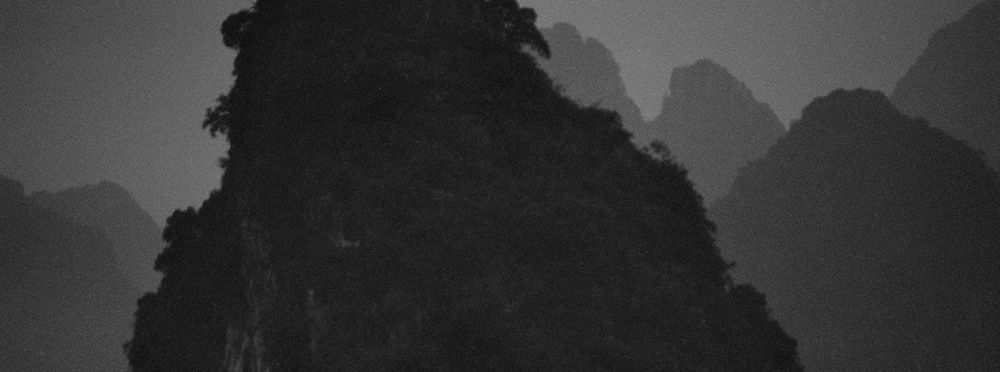 28 피안(彼岸), Gelatin Silver Print, 40x100inch, 2006