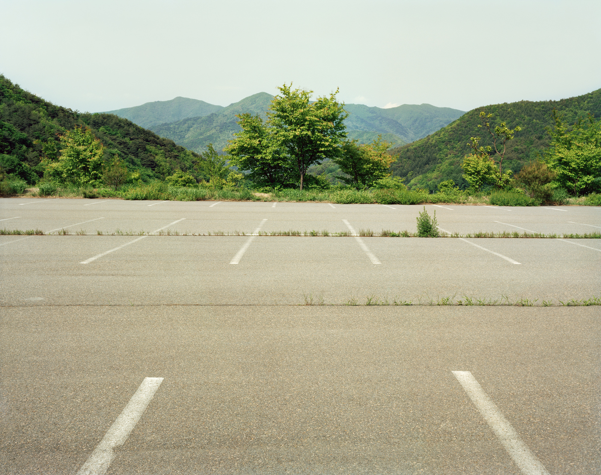 29 34개의 야외 주차장, Digital C Print, 16×20inch, 2005-2009