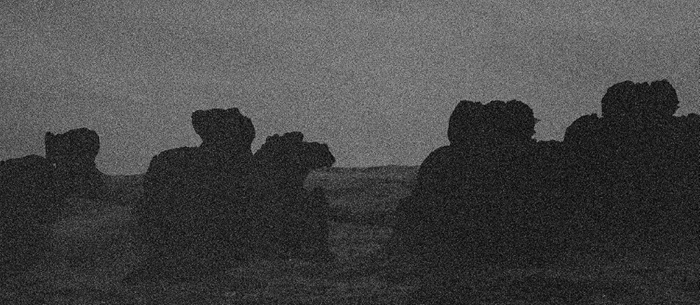 8 피안(彼岸), Gelatin Silver Print, 40x100inch, 2006