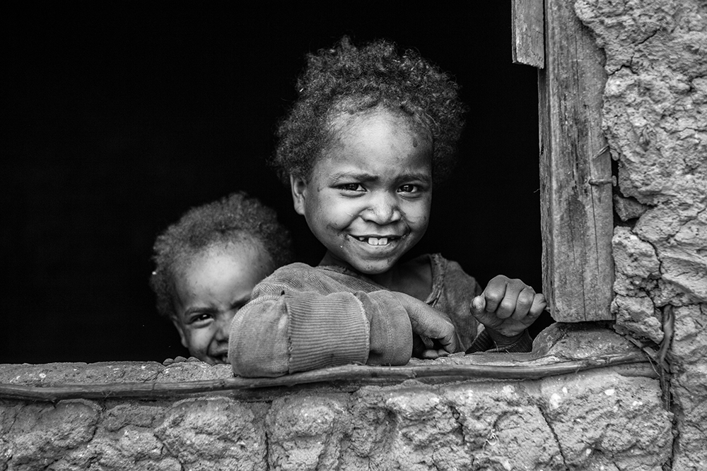 Moramanga children_Pigment print_20x24in_2012