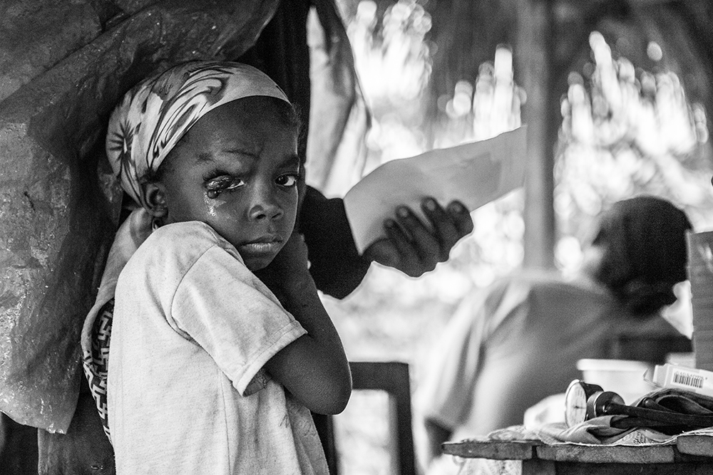 anosy blind girl_Pigment print_20x24in_2012