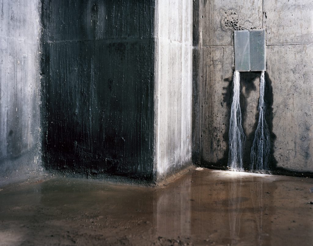 10.Construction Site10_Pigment print_125x155cm_2012