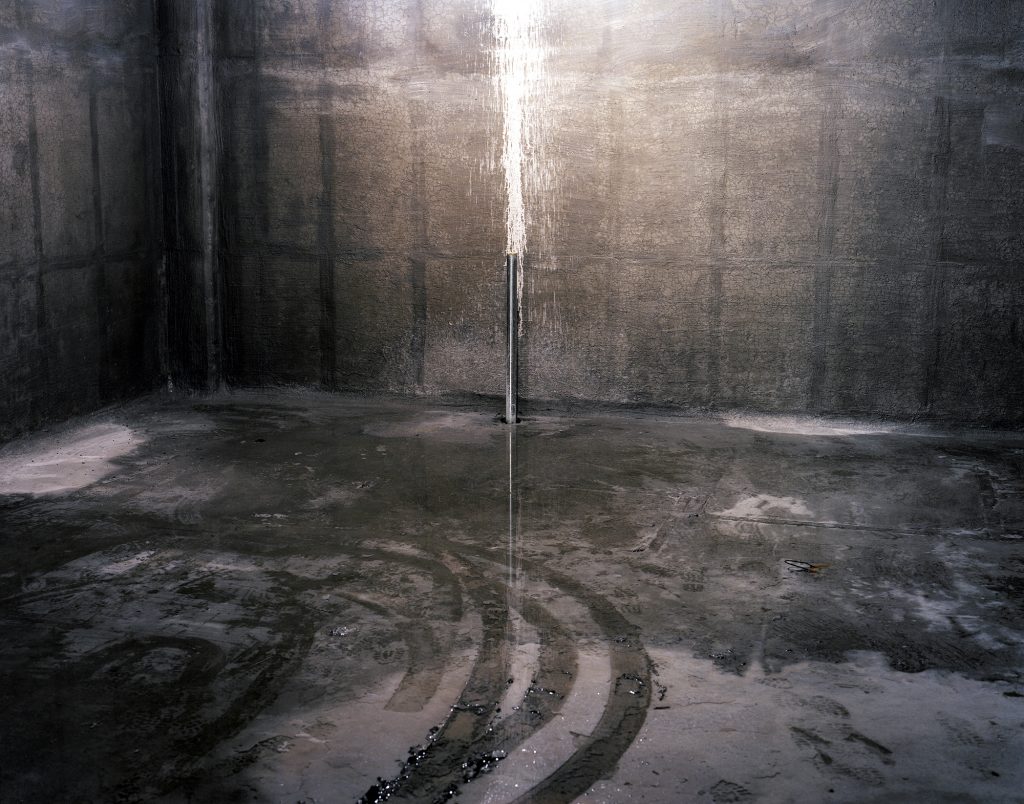 11.Construction Site11_Pigment print_125x155cm_2012