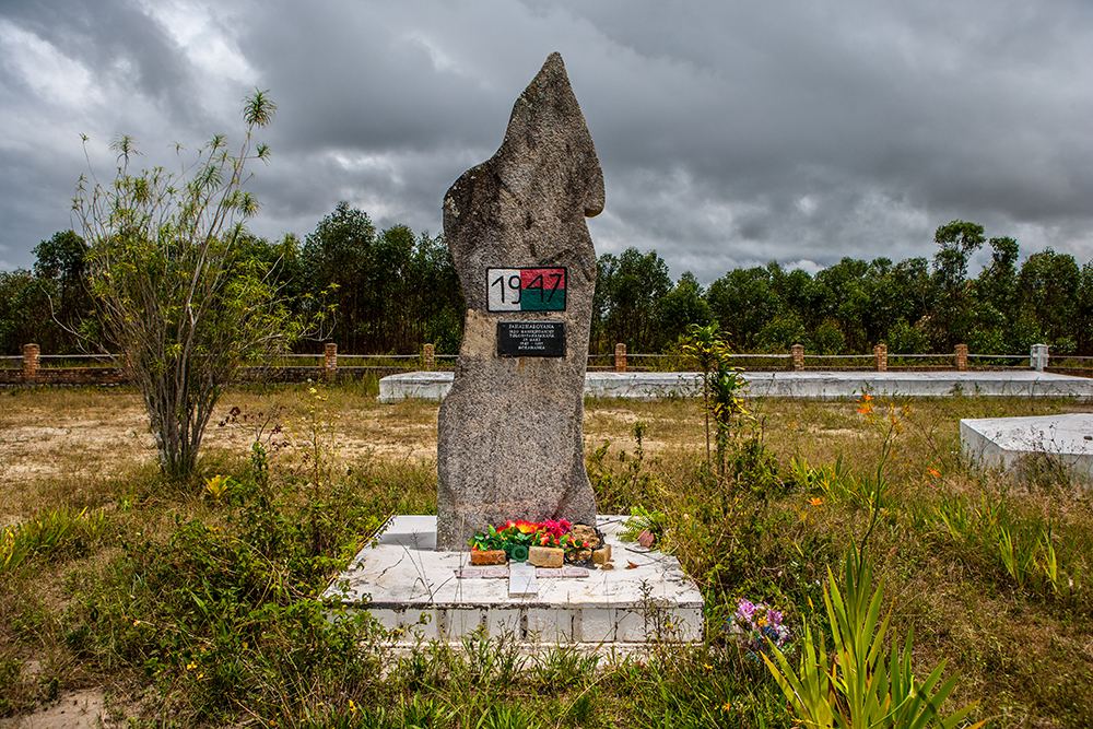 for independense,Moramanga_Pigment print_20x24in_2012