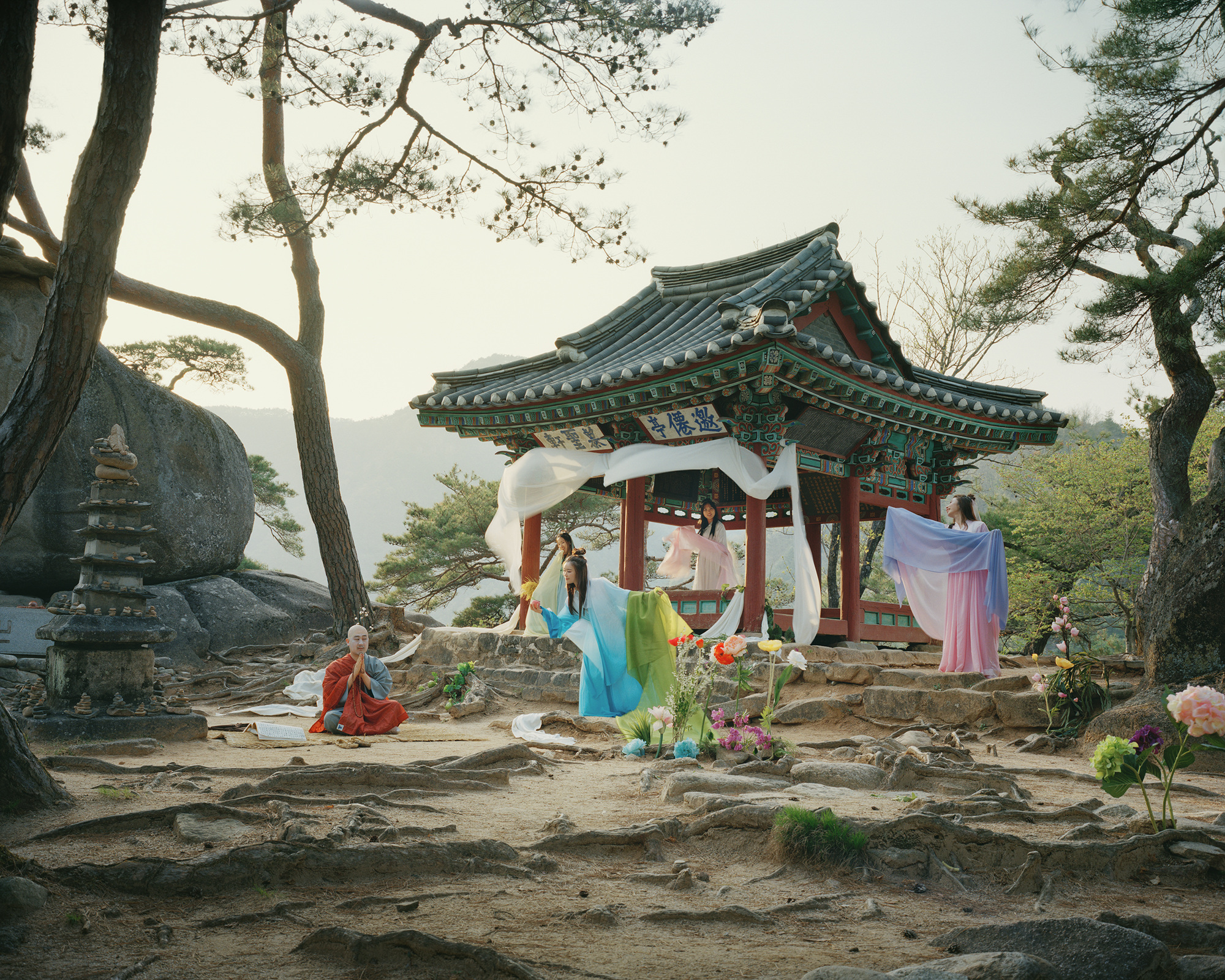 ⓒHyoung-Tae Lim, feel,, GuWoonMong  story 180cm X 225cm 2014