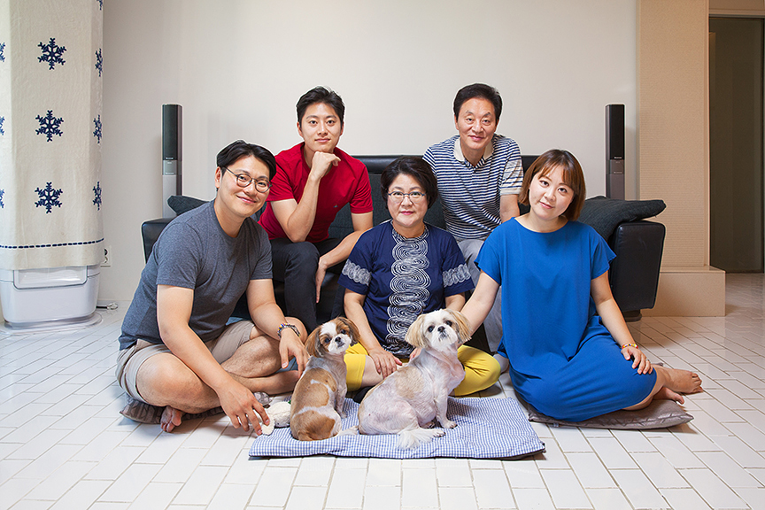 화익 가족과 호리와 연, 서울, 홍은동 2015