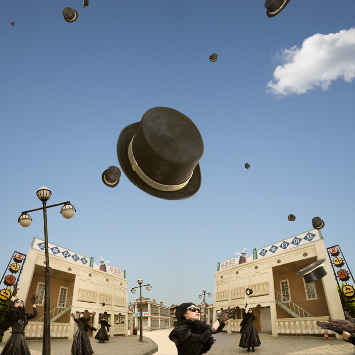 Moulin Rouge2, inkjet print, 100x100, 2008