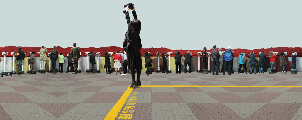 적지가 궁금한 사람들_120 × 160cm_archival ink-jet print_ 2010