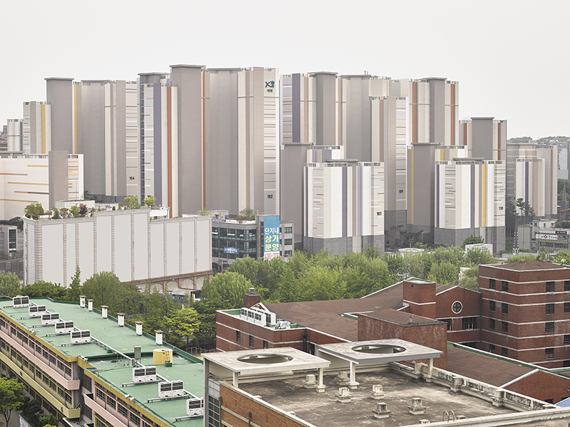 34_BL215375569126958734,digital pigment print,121x156cm,2015