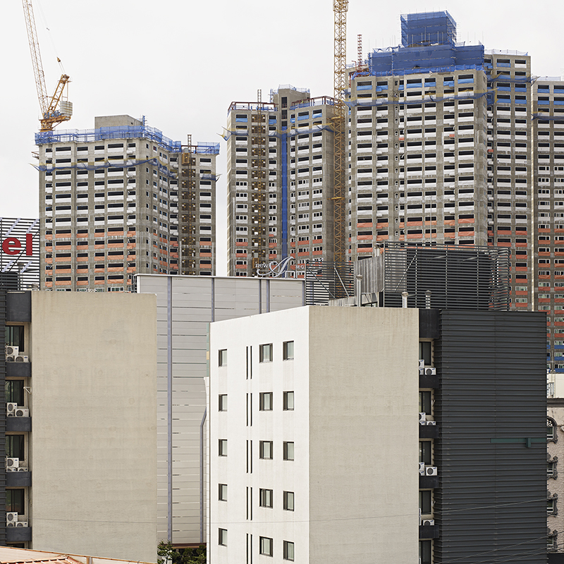 urbanscape_013,digital pigment print,100x100cm,2012