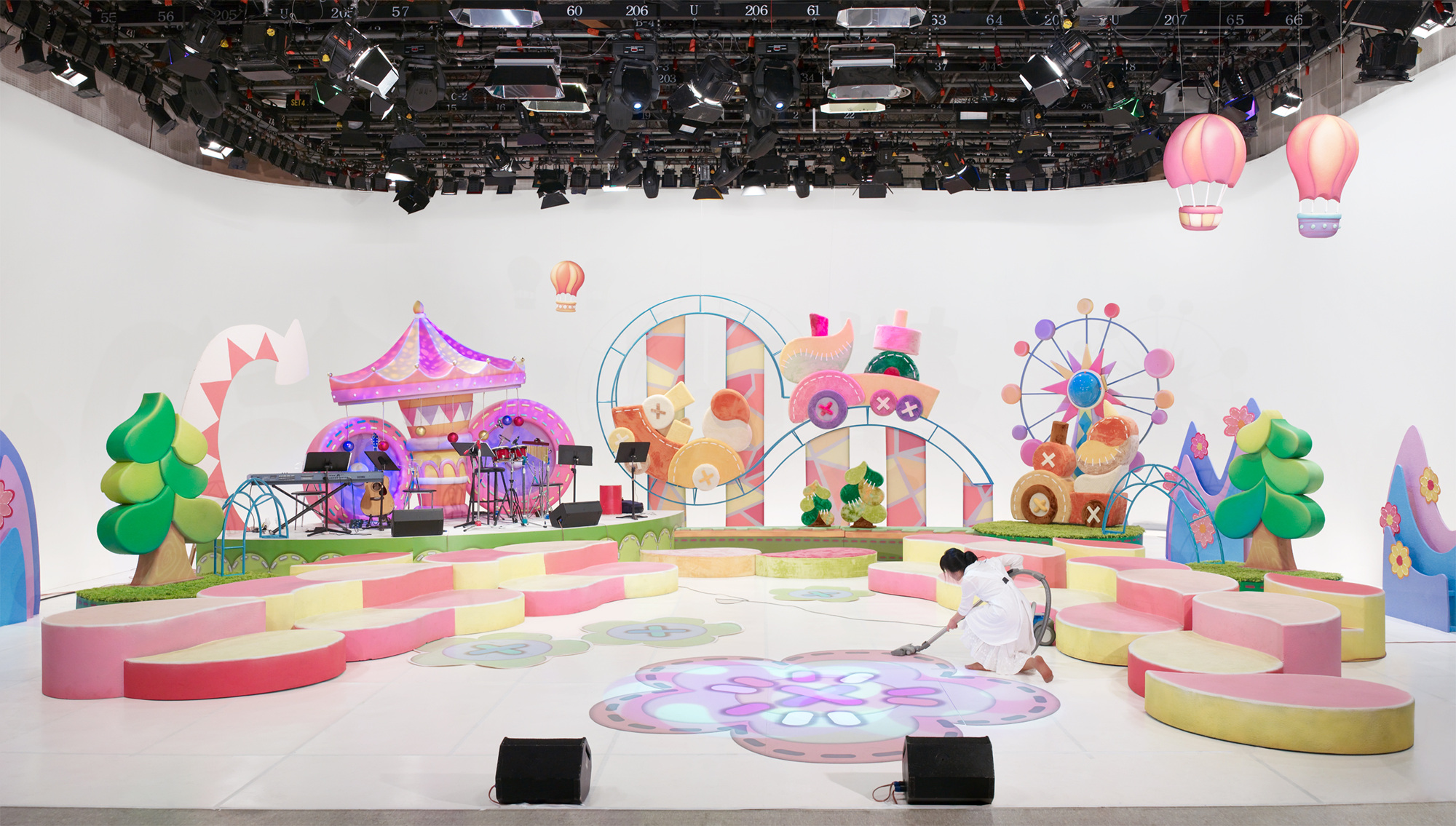 Goodbye Stranger 2 #09, digital C-print, 91x152cm, edition of 7, 2007