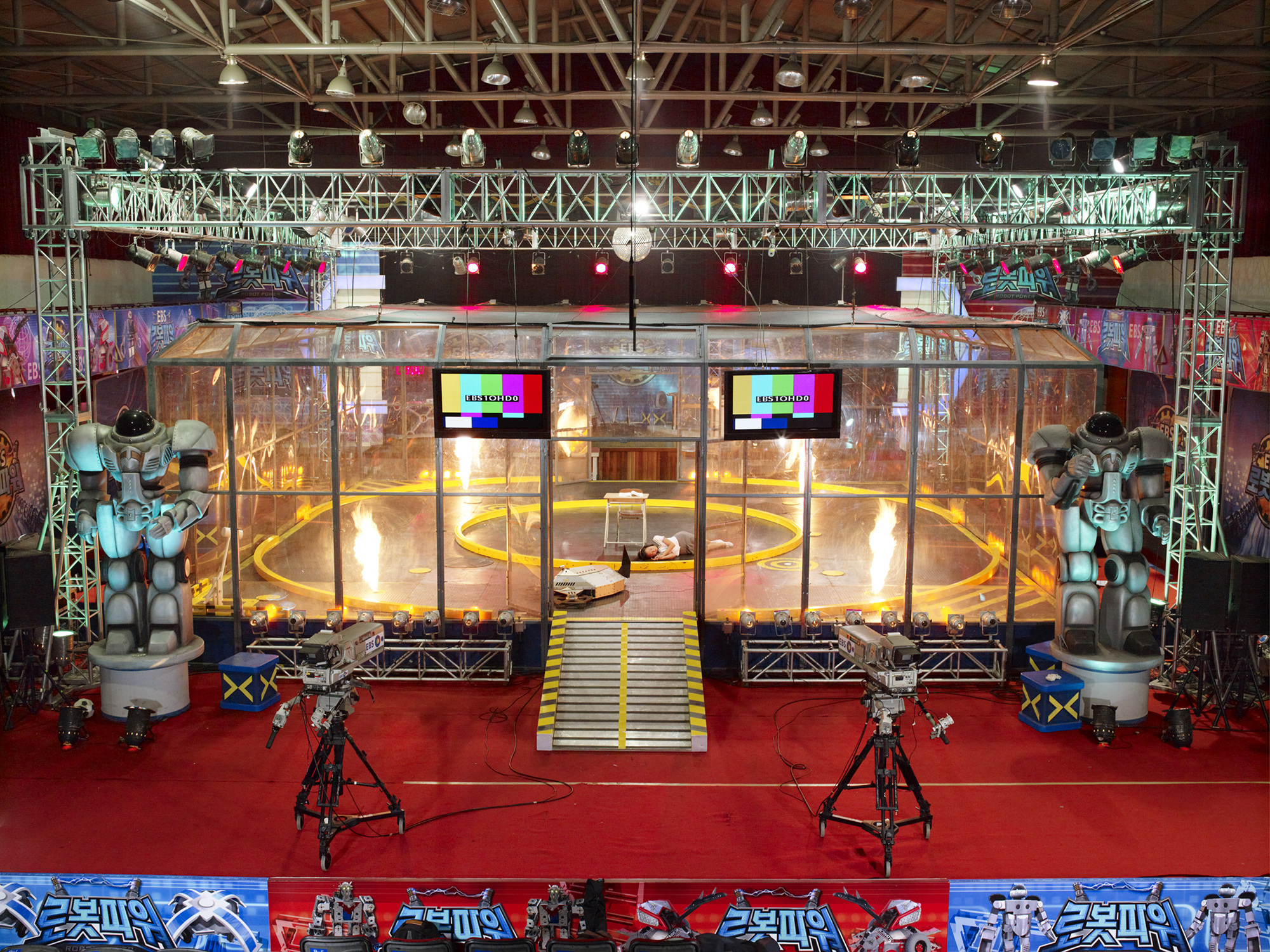 Goodbye Stranger 2 #15, digital C-print, 139x183cm, edition of 7, 2008