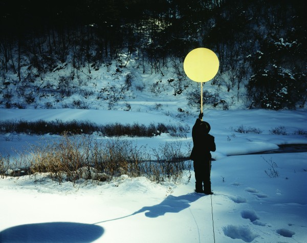 thumb-3695603323_Opwus6oi_A_voyage-52C_Daytime_moon2C_103x130cm2C_C_print2C_2008_600x475