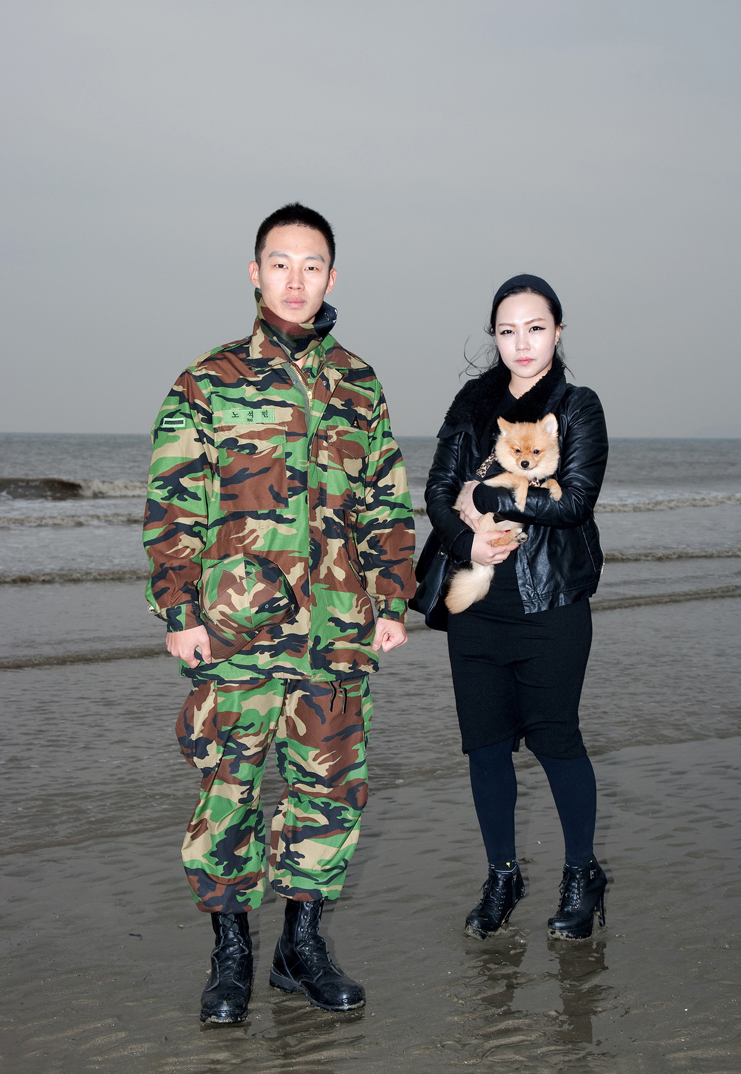 12mm#21-2, 인천을왕리해수욕장, 노석민, 22살, 2011.11.26, Pigment print, 100x145cm