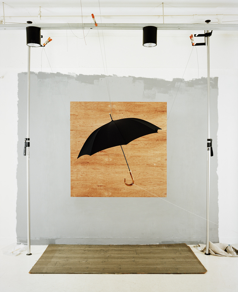 Umbrella, 130x160cm, C-print, 2013