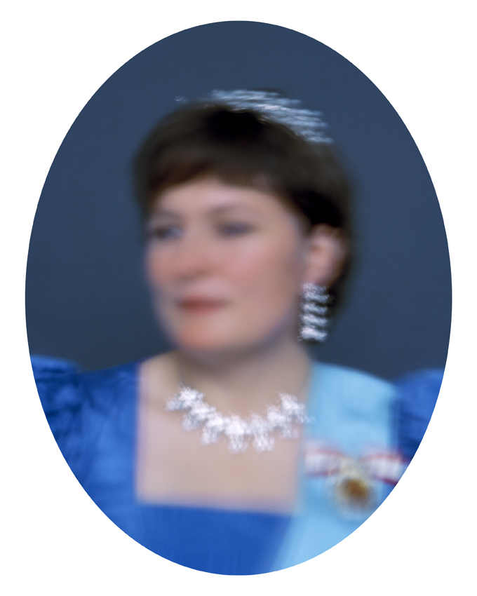 Being a Queen-10-Being a Queen#4,140x112cm