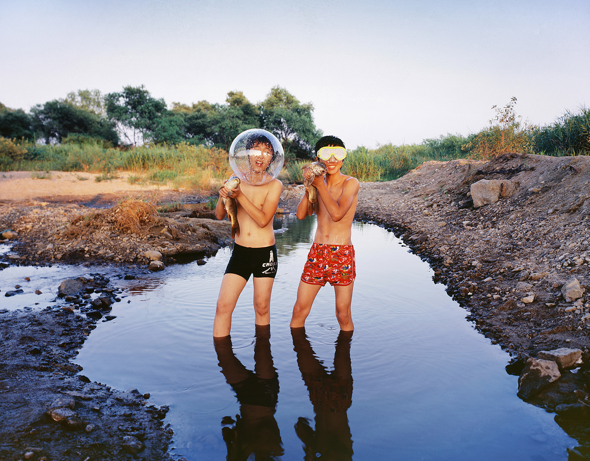 잉어소년_59.6×76cm_ C -print_2008