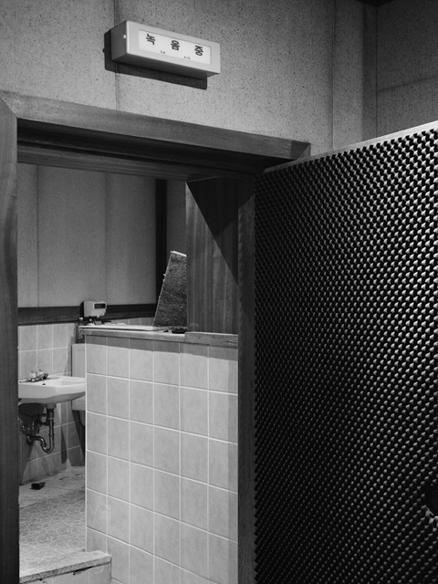 04. 새와 우산 N.30_아카이벌피그먼트프린트_120x90cm_2015