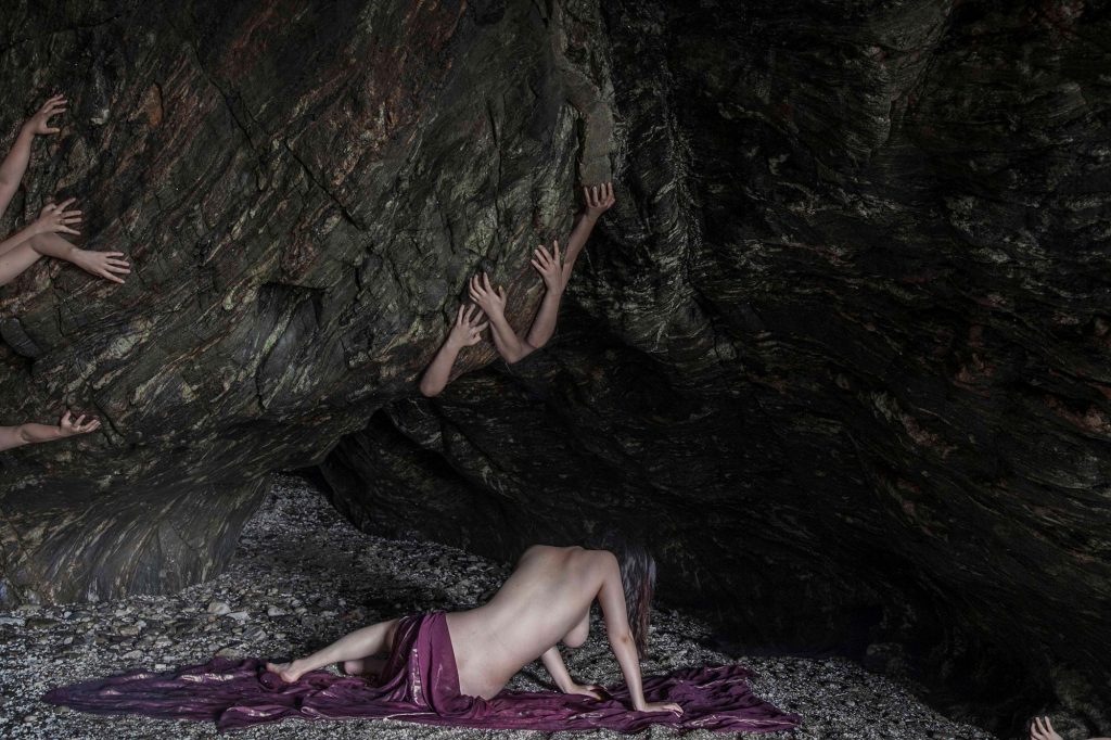 01-1 자禍상_가변크기_Archival-Pigment-Print_2017