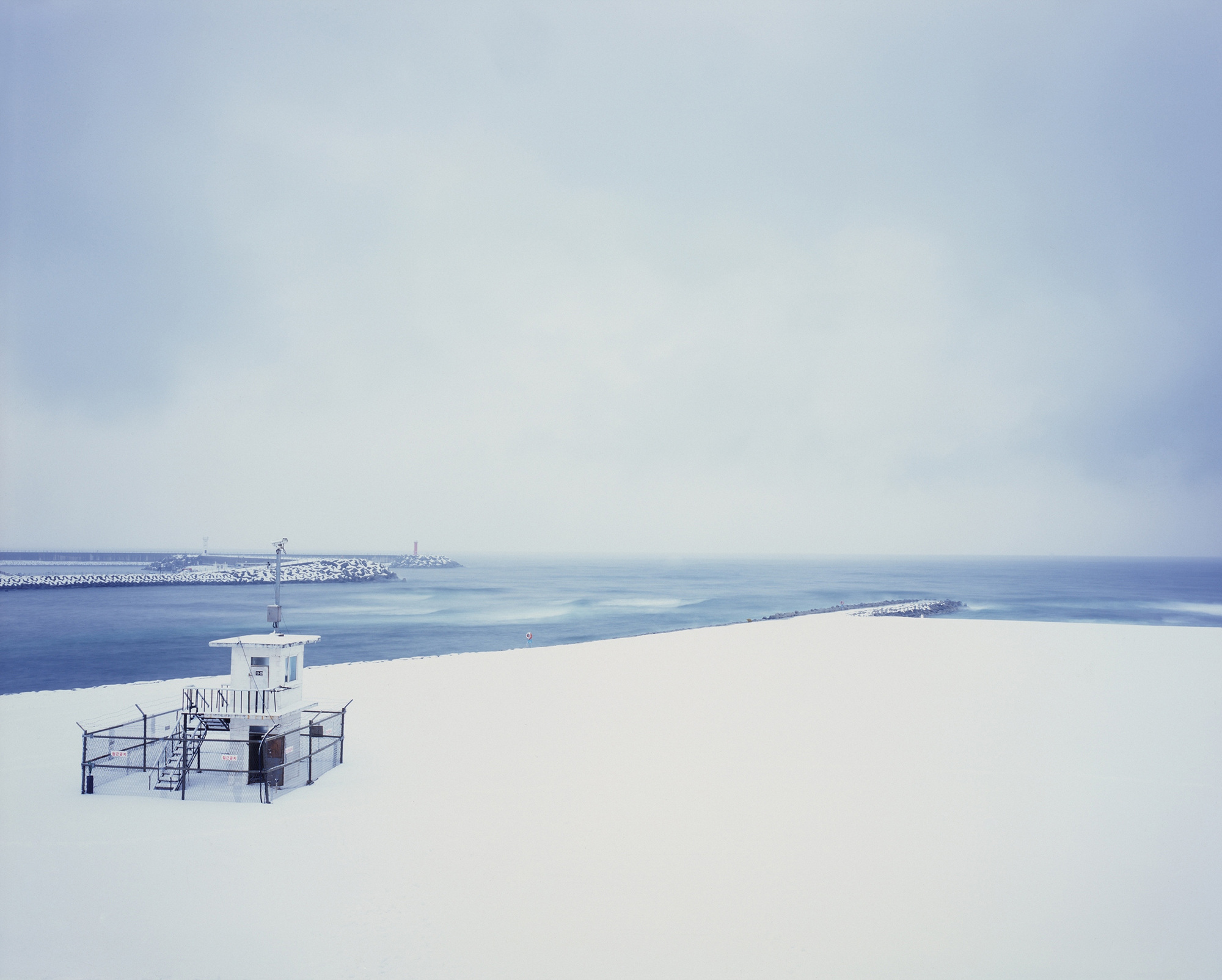 Guard Post #2, C-print, 120x145cm,  2012