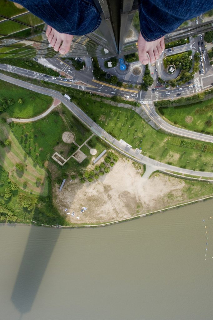 Self-Portrait, HDR Ultra Chrome Archival Pigment Print, 101.6x152.4cm, 2008 (1)