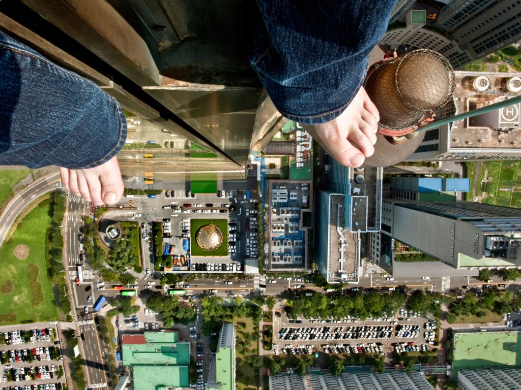 Self-Portrait, HDR Ultra Chrome Archival Pigment Print, 134.6x101.6cm, 2008 (2)