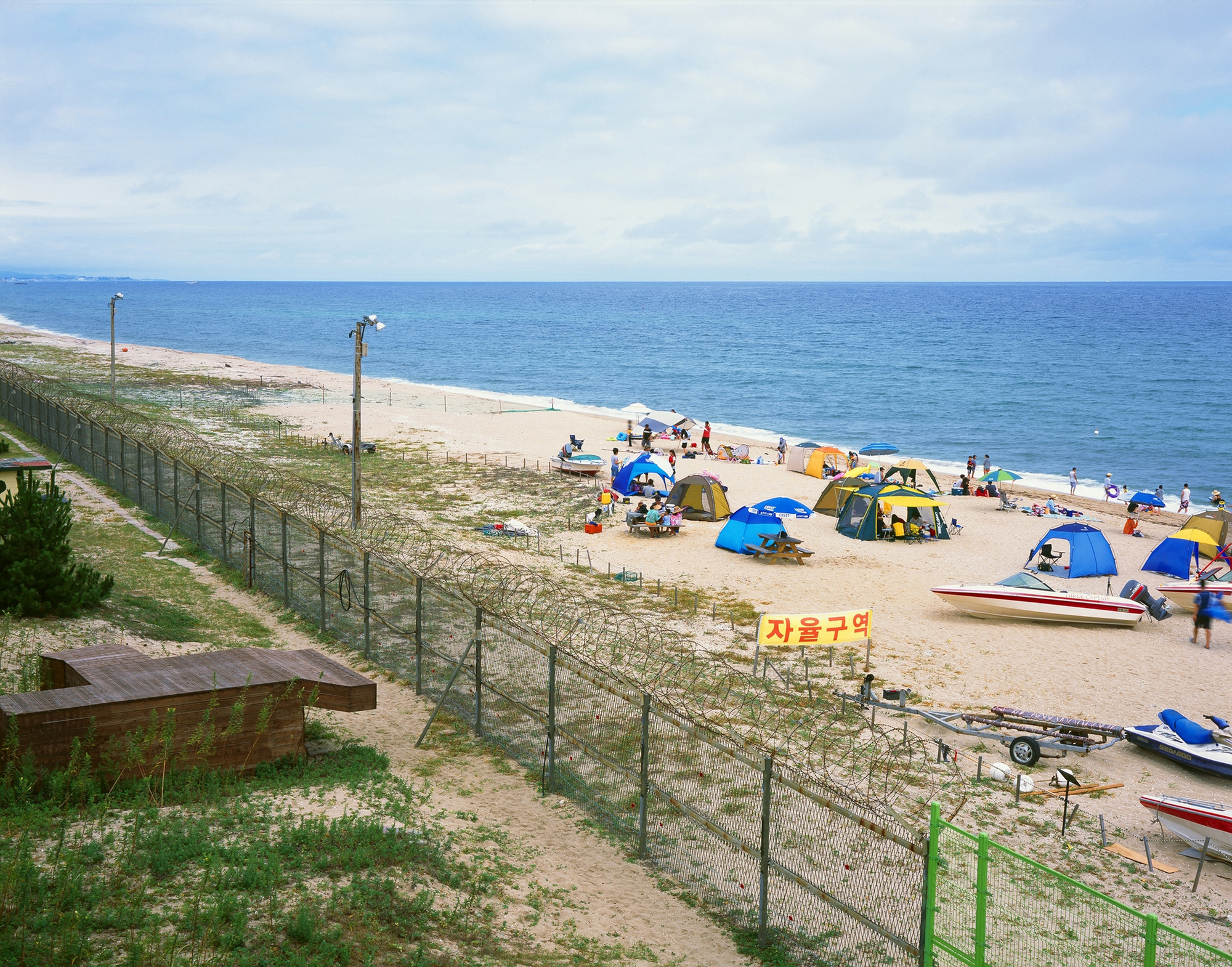 The Border #2, C-print, 120x145cm, 2012