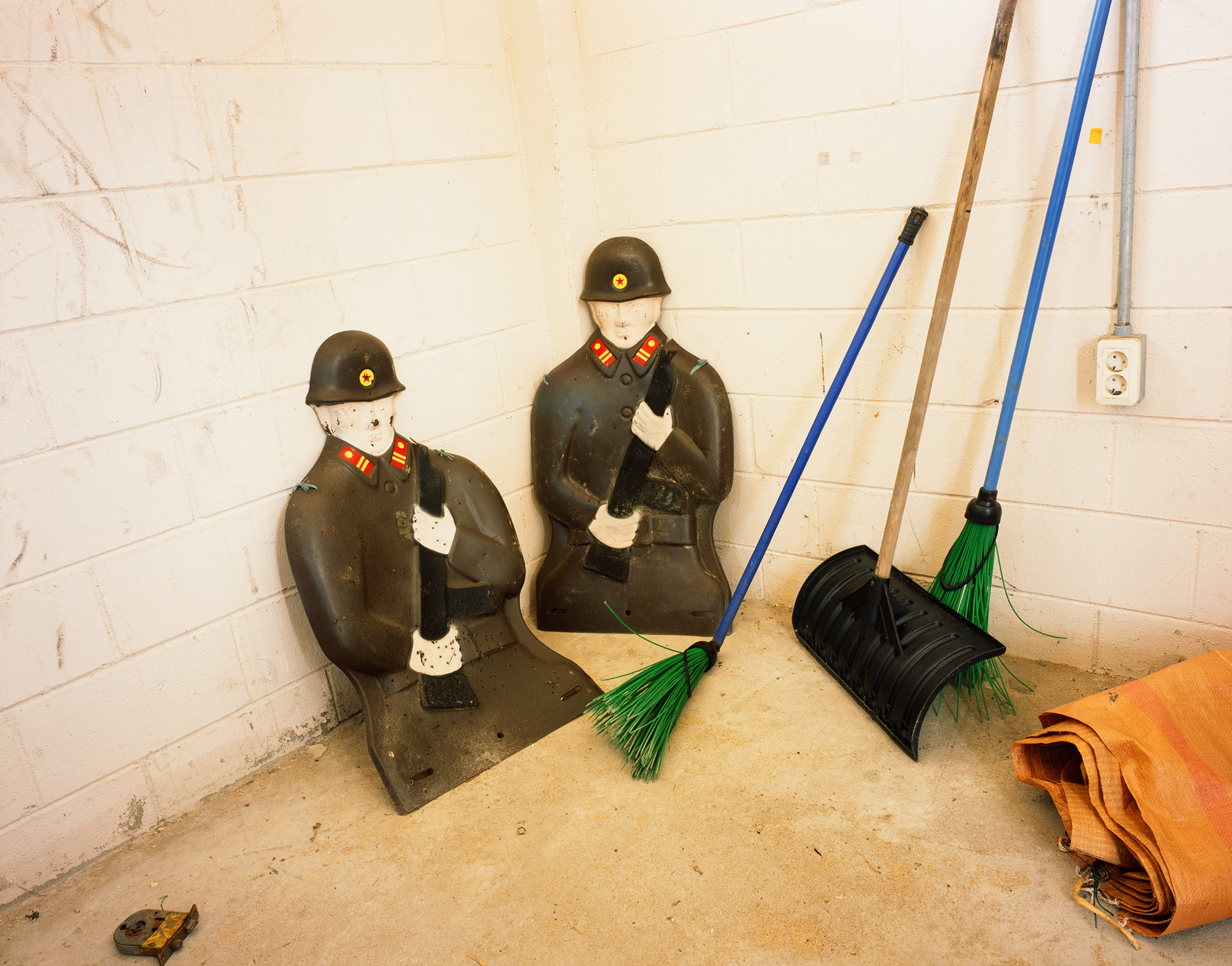 The Stuff #1, 66x80cm, C-print, 2012